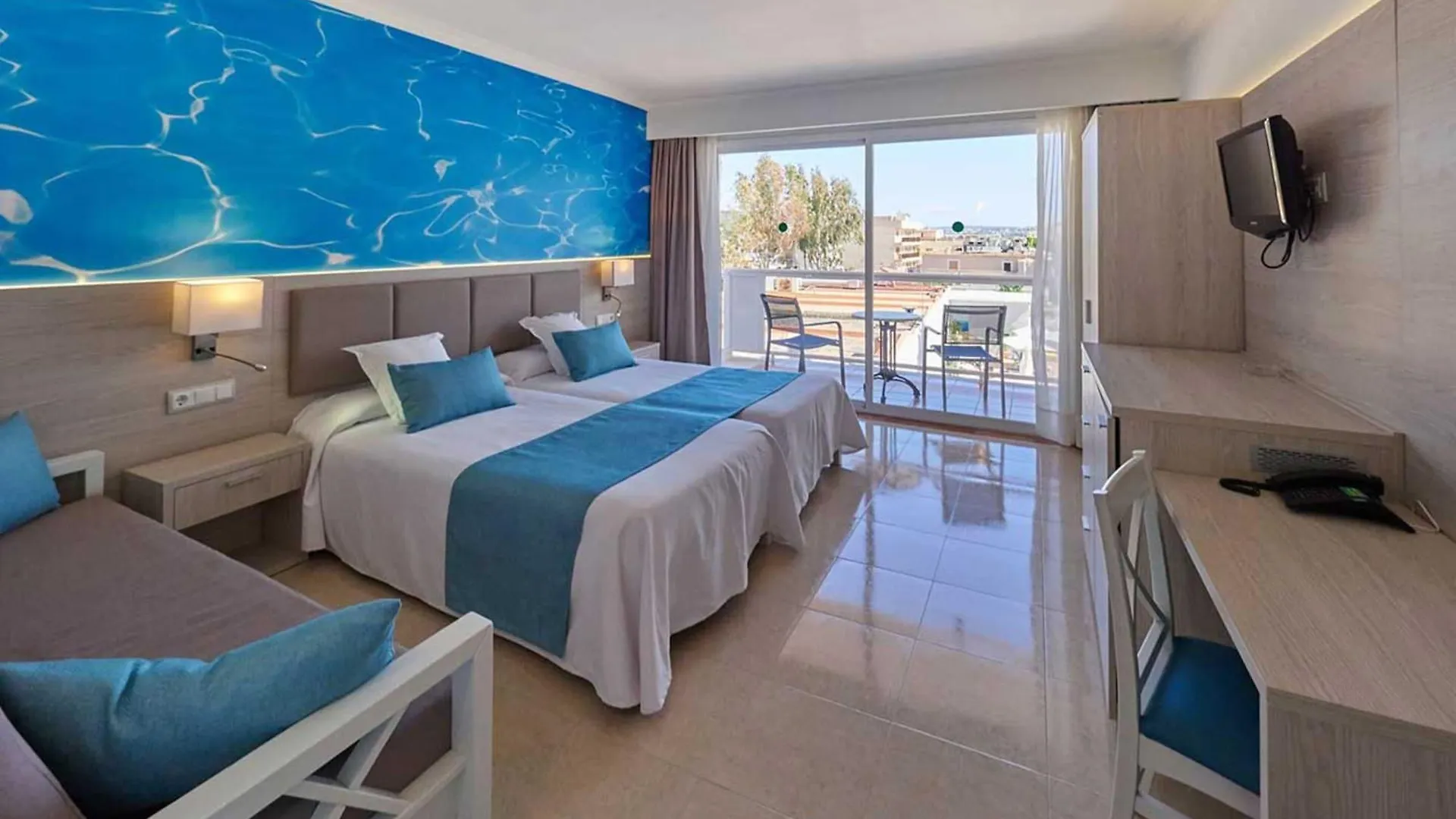 Aparthotel Y Hotel Paguera Beach Peguera Spain