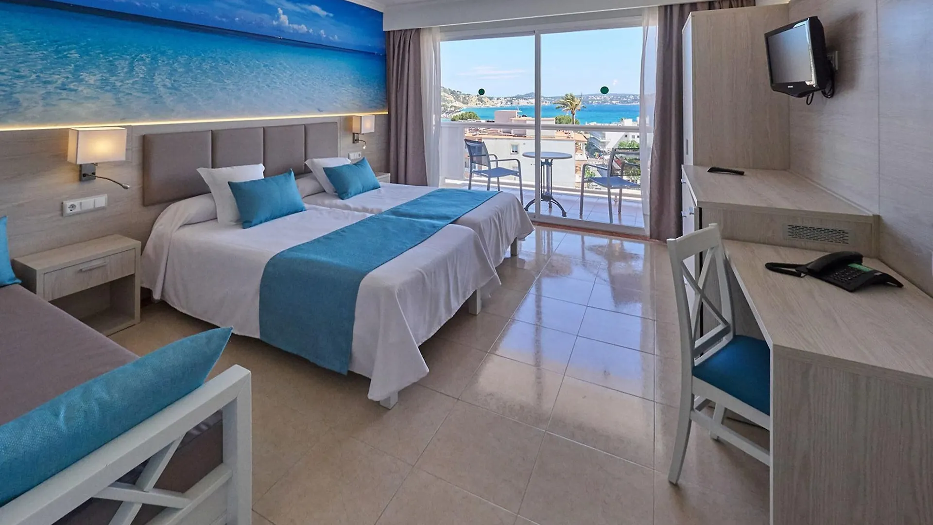 Aparthotel Y Hotel Paguera Beach Peguera